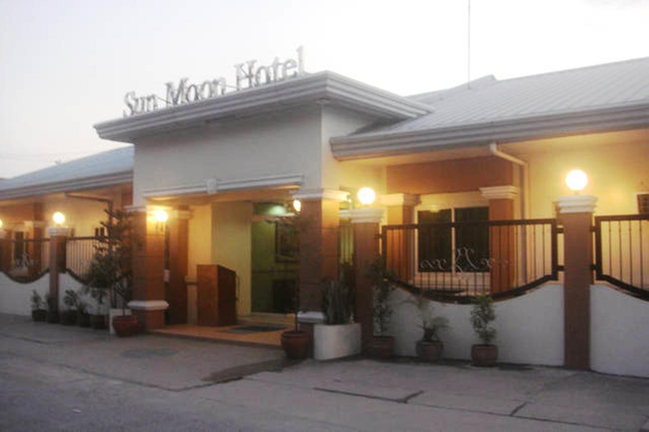 Balibago Villa Hotel Angeles Exterior foto